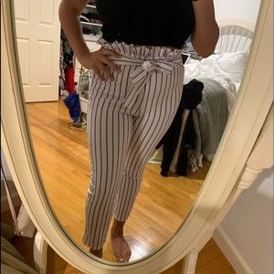 WHITE AND PURPLE STRIPED PANTS